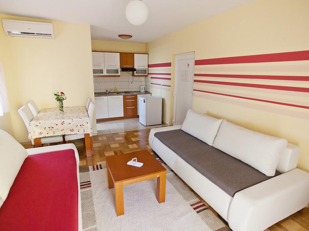 Apartment Zadar Diklo Borik Vir 객실 사진