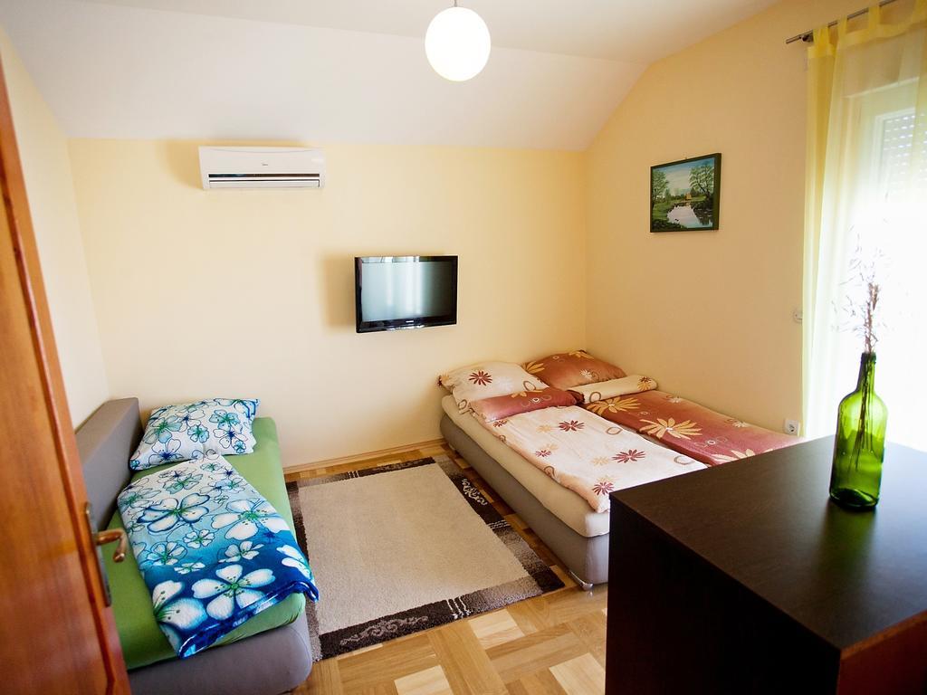 Apartment Zadar Diklo Borik Vir 객실 사진